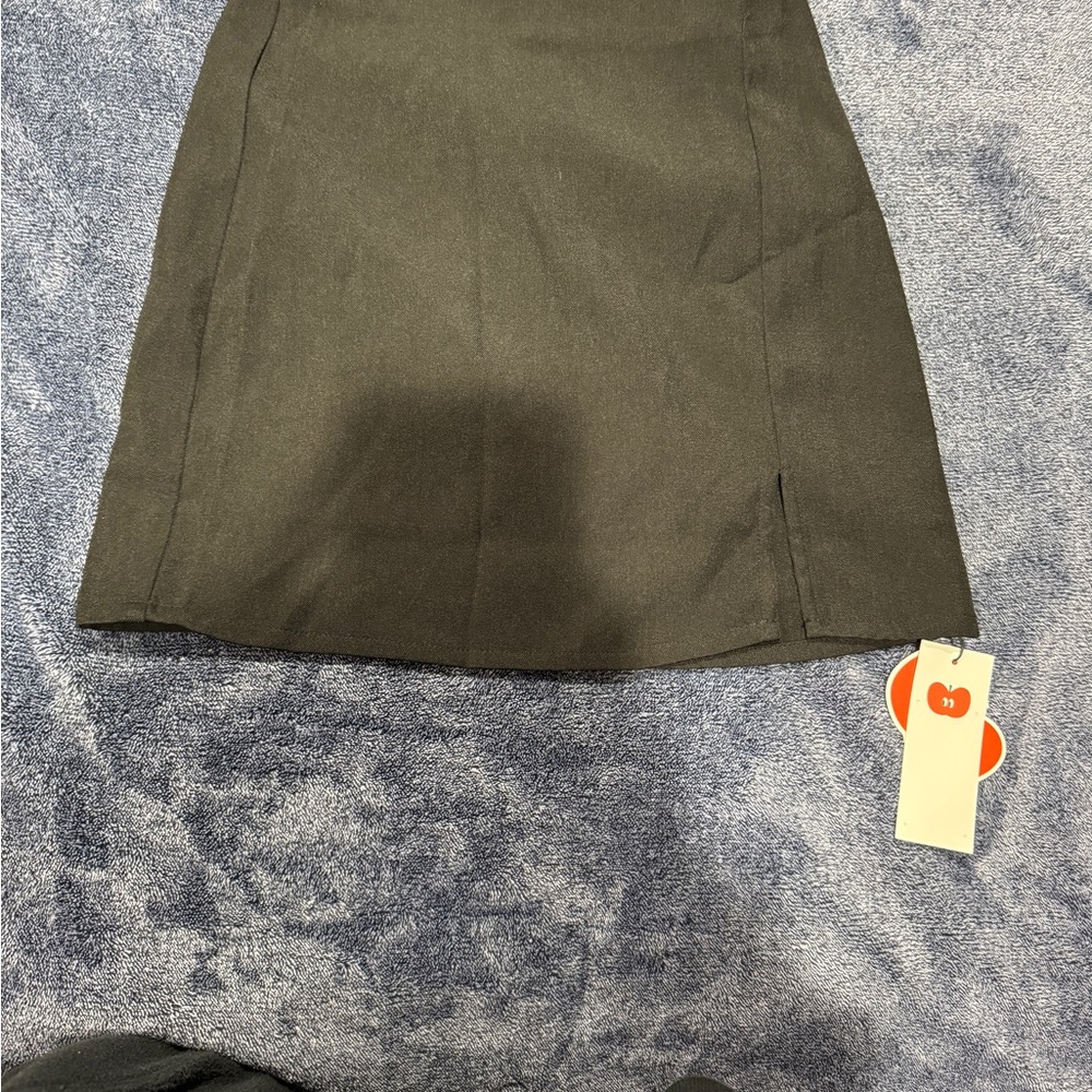 Elegant Black Mini Skirt